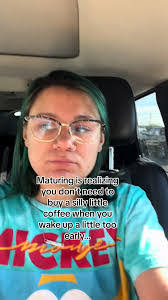 Kimberly Holguin's Instagram, Twitter & Facebook