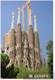 Finden sie die perfekte tour in barcelona. Poster Sagrada Familia Barcelona Kathedrale Von Gaudi Pixers Wir Leben Um Zu Verandern