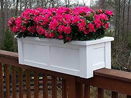 This easy project gives your pots a stylish home on your deck or window. Amazon Com 30 Inch Hartford Rail Top Planter For A 2x4 Railing Garden Outdoor
