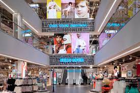 Large queues formed outside primark stores in derby, nottingham and leicester this morning as they. How Primark Marries Digital Engagement With Store Only Selling Marketing Internetretailing
