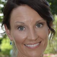 Carla Mohr's Instagram, Twitter & Facebook