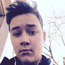 Eric Wolfer's Instagram, Twitter & Facebook