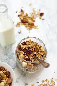 Granola Maison Recette De Base Et Variantes Un Dejeuner De Soleil Recette Granola Maison Granola Maison Recettes Granola