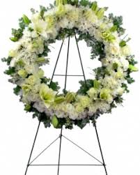 We offers different kind of fresh flower arrangement and bouquet for any occasions like wedding. Fresh Sympathy Funeral Flowers To Philippines Funeral Basket Philippines