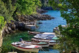 Private unterkünfte, ferienwohnungen, zimmer, villen krk, kroatien. Goldene Insel Krk In Kroatien Urlaubsguru Kroatien Urlaub Insel Krk Kroatien Krk Kroatien