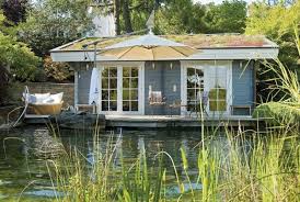 Gardenplaza Schwitzbad Im Garten Wellness Mit Moderner Gartensauna Gartensauna Gartenhaus Saunahaus Garten
