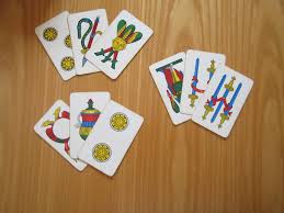 La soffitta di laa laa e po: Giochi di carte: scopa con accusa
