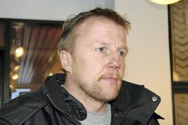 Krever full granskning