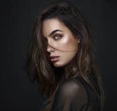 Ebony Walton's Instagram, Twitter & Facebook