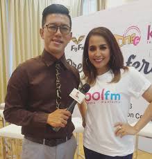It plays different types of song in malay language. Tiga Perkara Yang Berubah Selepas Haiza Hanafi Di Konti Kool Fm Sensasi Selebriti