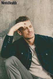 Joel kinnaman plays with the dog while his girlfriend kelly gale does a photoshoot on the beach in malibu, 06/12/2021. Joel Kinnaman On Twitter Couple More Pics From My Menshealthmag Issue Alteredcarbon Netflix Altcarb Netflix Brianhigbee