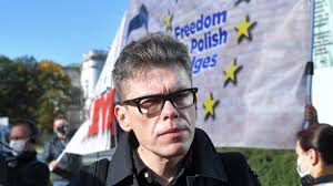 Activists and activists of the democracy action met judge igor tuleya just before his hearing in the. Igor Tuleya Was Called To The Prosecutor S Office As A Suspect Judge S Comment