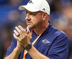 UTSA head coach, former Gilmer coach Jeff Traylor talks East Texas football