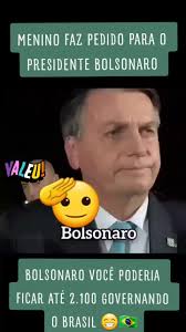 Menino Pedindo As Horas Para Bolsonaro