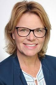 Robin Erwin's Instagram, Twitter & Facebook