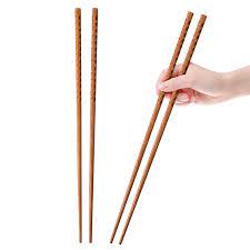 Amazon.com: 16.5 Inches Cooking Chopsticks, 2 Pairs Wooden Long Chop Sticks  Reusable for Noodles Frying Hotpot, Japanese Extra Long Anti