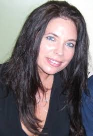 Lisa Bechtel's Instagram, Twitter & Facebook