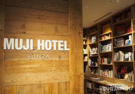 Muji 無印良品：気持ちいいのはなぜだろう。｜掃除｜pleasant, somehow movie 1. We Visited Muji Hotel Ginza Japan S First Muji Hotel Digjapan
