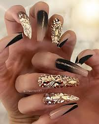 All nails are maroon and pink and there is one accent nails. Elegant Rhinestones Coffin Nails Designs Nail Art 4u