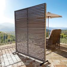 Trennwand Derby Sie Mochten Sich Vor Den Blicken Der Nachbarn Zuruckziehen Oder Sich Auf Ihrer Terr In 2020 Trennwand Garten Kinder Spielhaus Garten Spielhaus Garten