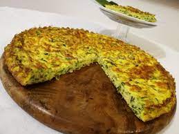 La frittata sarà pronta quando risulterà leggermente dorata in superficie. Frittata Di Zucchine E Philadelphia Al Forno Light Pasticciando Con Carla