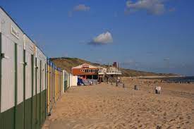 Duinhotel zomerlust is only 100 meters from the beach of zoutelande, and within walking distance of the center containing various restaurants and shops to. Duinhotel Zomerlust Zoutelande Aktualisierte Preise Fur 2021