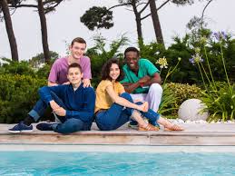 Saisons également disponibles pour cette série malgré les maladies dont ils souffrent et qu'ils doivent combattre au quotidien, thomas, clément, roxane, mehdi, sarah et côme, qui forment la bande des bracelets rouges, sont bien décidés à vivre à fond leur vie. Les Bracelets Rouges Nos Revelations Sur La Saison 3 Bracelet Rouge Saison 3 Rouge