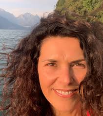 Lisa Peyton, School of Journalism and Communication