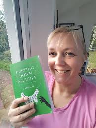 Cardross writer shares secrets from new book