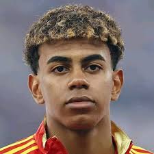 Just had an insane season. Scored 127 goals in PL, and Alena scored 61 of  them 🤣 In total he scored 106 goals (!!). Second time i get a player over  100