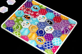 In calico, players compete to sew the coziest quilt as they collect and place patches of different colors and patterns. Steam Workshop Calico