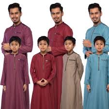 Lagu raya iv mist 2017, selamat menunaikan ibadah dibulan ramadhan & selamat hari raya aidilfitri maaf zahir & batin. Baju Raya 2017 Kurta Dan Jubah Paling Meletop Tahun Ini