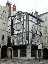 La Rochelle Maison Rue Dupaty Xvieme Siecle La Rochelle Charente Maritime Belle France