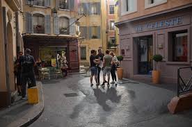 Check spelling or type a new query. Plus Belle La Vie Dans Les Coulisses D Une Machine A Produire Le Point