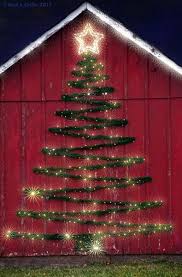 23 Christmas Outdoor Decoration Ideas Are Worth Trying Live Diy Ideas Outdoor Christmas Decorations Christmas Decorations Outdoor Christmas Lights