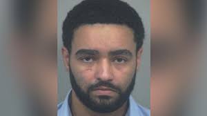 Man impersonating as officer forces way into Orlando hotel room, robs woman  at gunpoint: police