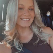 Michelle Higgins (@mmaehiggins1988)