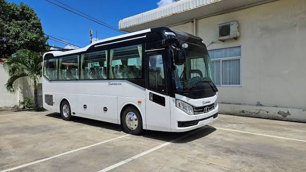 Xe hợp đồng Cần Thơ - Cà Mau đời mới.