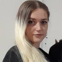 8 perfiles de «Daniela Coppola»