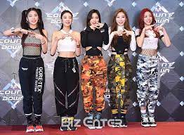By joseph on october 14, 2021. 190214 Itzy At M Countdown Itzygallery