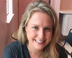 3-Course Interview: Stephanie Jane Carter