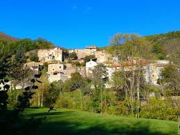 Les communes de ponteils et de st andré capcèze vont mettre en œuvre un atlas de la biodiversité, avec l'office français de la biodiversité et l'accompagnement du parc national des cévennes. Le Rocher En Cevennes Prices B B Reviews Arrigas France Tripadvisor