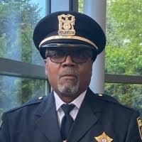 200+ "Earnest &" profiles