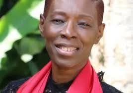 Caroline Sack's Instagram, Twitter & Facebook