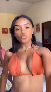 Nayara Assunção @nayaraassuncao0 - Twitter Profile | Sotwe