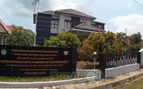 Info lowongan kerja bea cukai belawan terbaru agustus 2021. Alamat Telepon Kantor Bea Dan Cukai Purwokerto Jawa Tengah Panggon