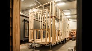 Wir bauen ihren traum auf rädern. Ecochalet Bau Eines Eco Tiny House Part 1 Youtube