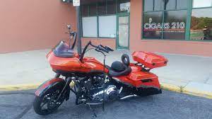 Custom 2009 Harley Road Glide With Razor Tour Pak Solo Seat Custom Paint Contrast Engine And Shifter Harley Road Glide Road Glide Custom Harleys