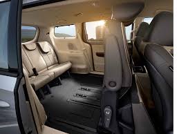 The kia grand carnival facelift has quietly snuck its way onto malaysian soil and the kia malaysia website , revealing a barrage of equipment as well as a starting price of rm155,888 (before insurance). 10 Fakta Pantas Kia Grand Carnival 2 2d Sx 2018 Kini Di Malaysia Harga Rm188 888