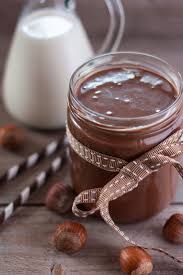 Pate A Tartiner Au Chocolat De C Michalak Pate A Tartiner Chocolats Faits Maison Recettes Sucrees